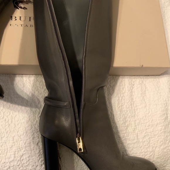 Burberry Equestrian Boots - Picture 3 of 5